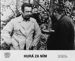 Vladimír Menšík: Hurá za ním (1989)